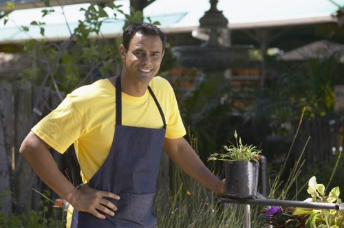 Multiple safe payment methods for Gardeners St James customers